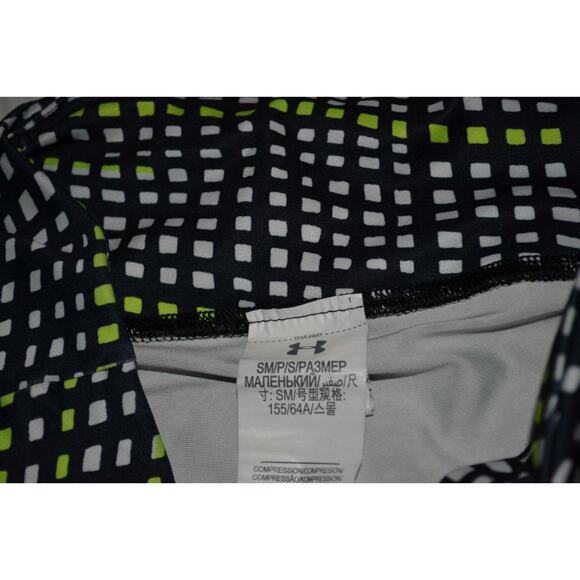 41879-a Under Armour Gym Capri Pants Black Neon Green Size Small Womens - Picture 5 of 7